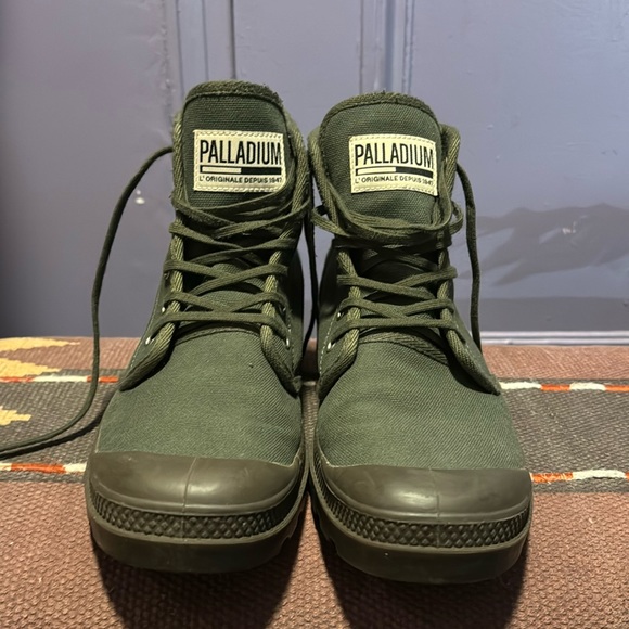Vintage Palladium Pampa HI tops. Army green. Great condition. - Picture 1 of 4